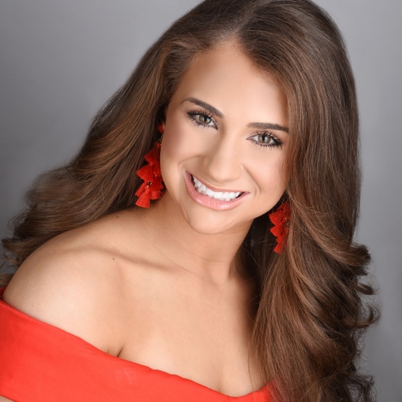 Meet your Posher, Ryleigh - Picture 1 of 1